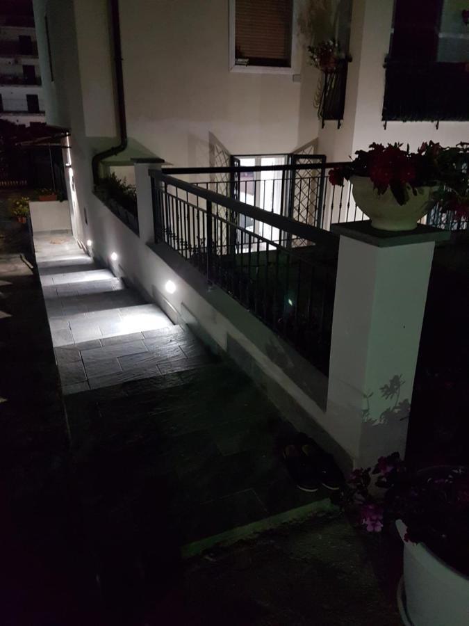 Mareluna B&B Кастеламаре ди Стабия Екстериор снимка